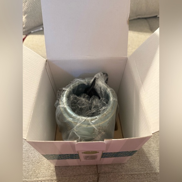 Winter Stag Scentsy Warmer - Picture 7 of 7